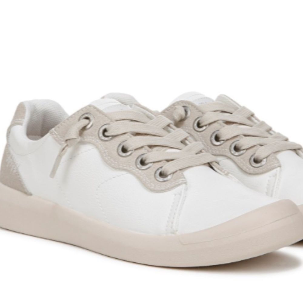 BlowFish Malibu Women's Boardwalk Slip On Sneaker